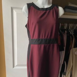Dress fits size Small 2-4